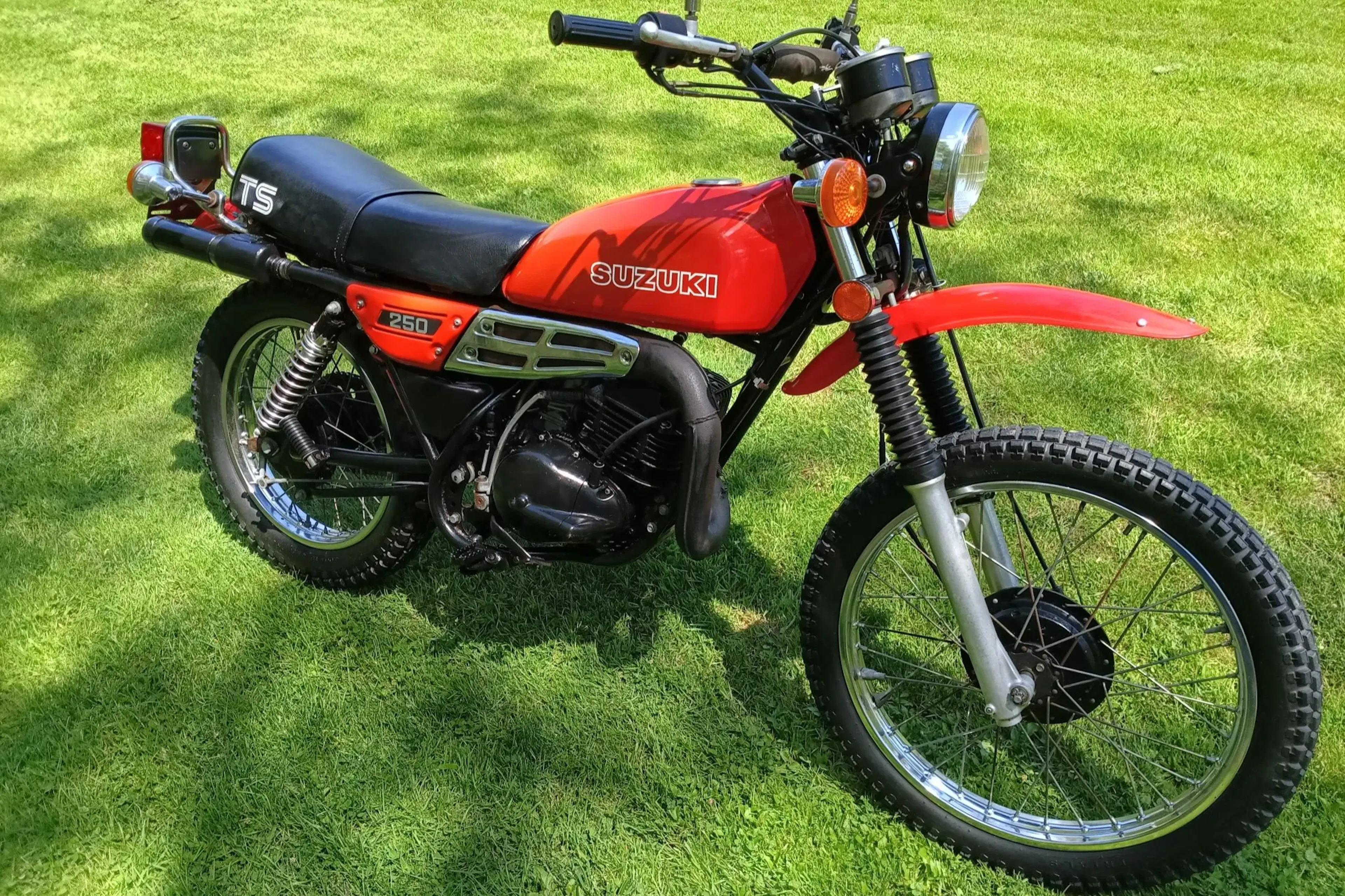 1970 Suzuki TS250II Savage Base | Hagerty Valuation Tools® 1970 Suzuki TS250II Savage Base | Hagerty Valuation Tools®